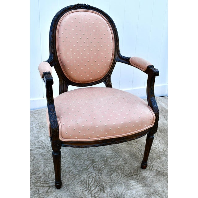 Carved Wood Bergere Chair Louis XVI Style Medallion Oval Back Pink Fabric 50s For Sale - Image 4 of 13