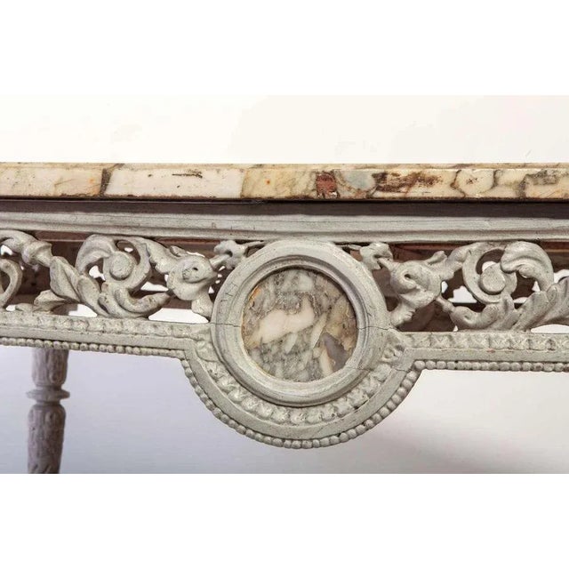 19th-Century French Ivory Painted Center Table with Marble Top For Sale - Image 4 of 9