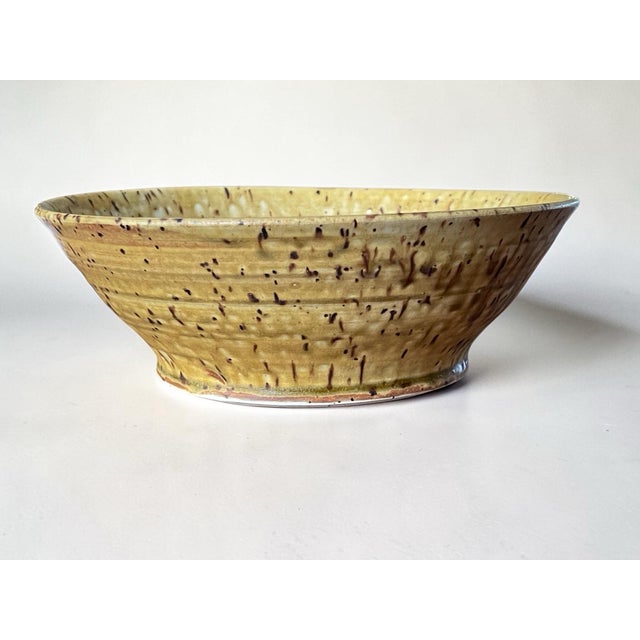 Contemporary Vintage Signed Studio Pottery Bowl Speckled Drip Glaze Stoneware Centerpiece, 9 1/4” For Sale - Image 3 of 9