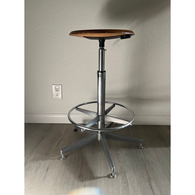 Vintage Italian drafting stool by Neolt from the 1970s. Great for an art studio, drafting table, architect desk, office...