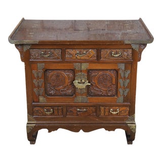 Vintage Chinese Chinoiserie Tansu Butterfly Chest Nightstand For Sale
