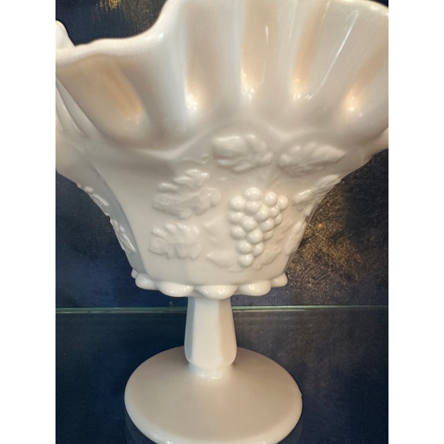 Glass Mid 20th Century Paneled Grape Open Candy Dish by Westmoreland Glass For Sale - Image 7 of 7