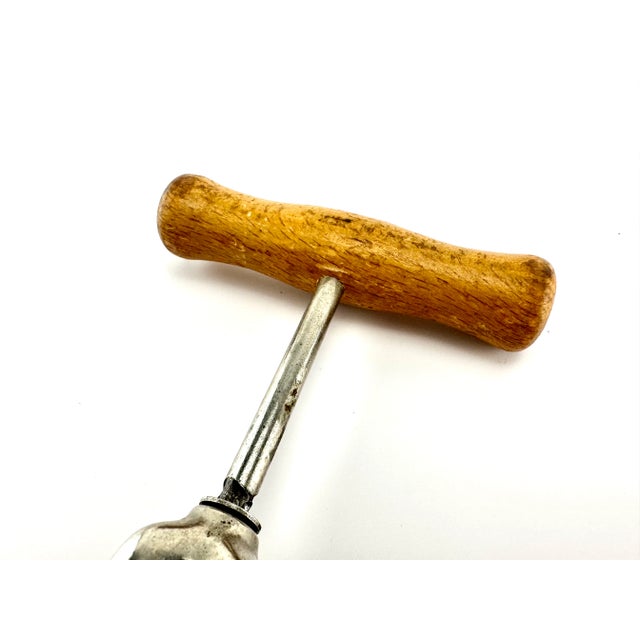 Rustic European 1960s Vintage French Wood Corkscrew Wine Opener For Sale - Image 3 of 6