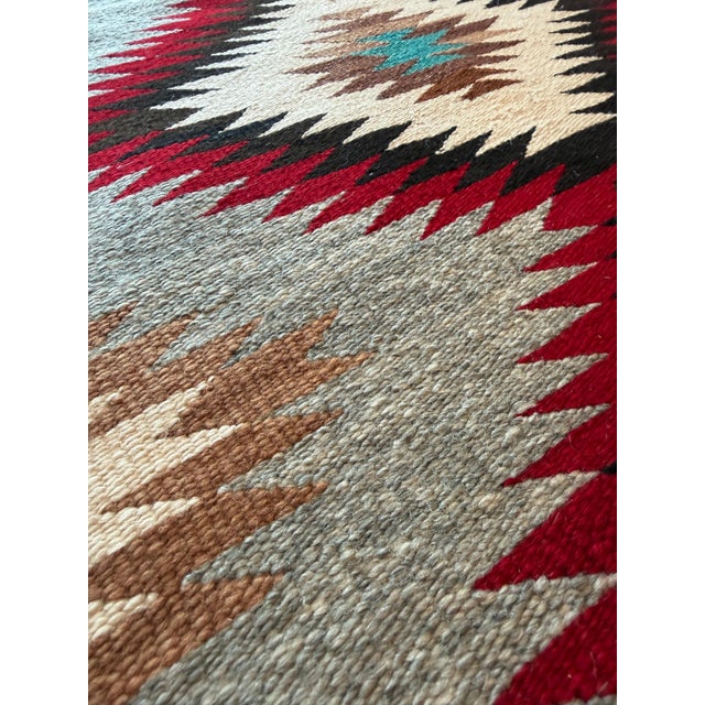 Authentic Navajo Rug Handwoven Wool Eye-Dazzler, Red & Grey Diamond Pattern For Sale - Image 9 of 18