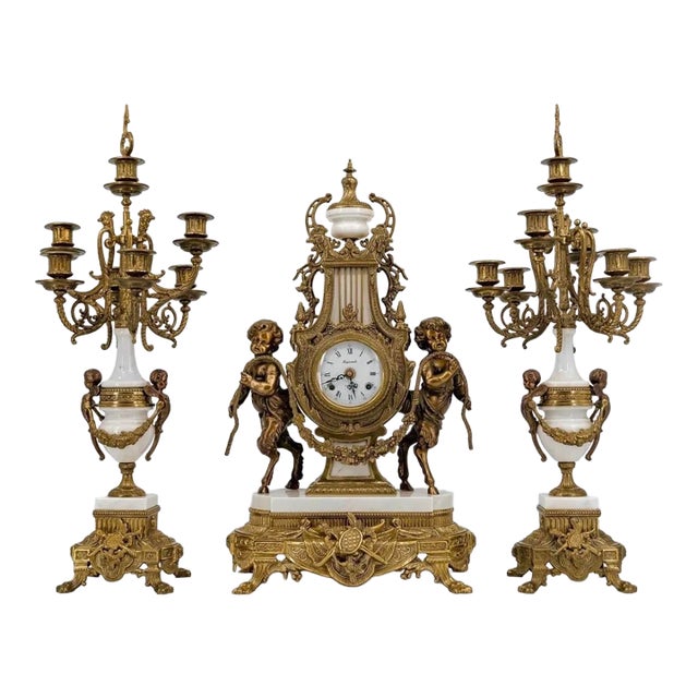 Regnault À Paris, Signed. Circa 1890. Garniture Gilt Bronze For Sale