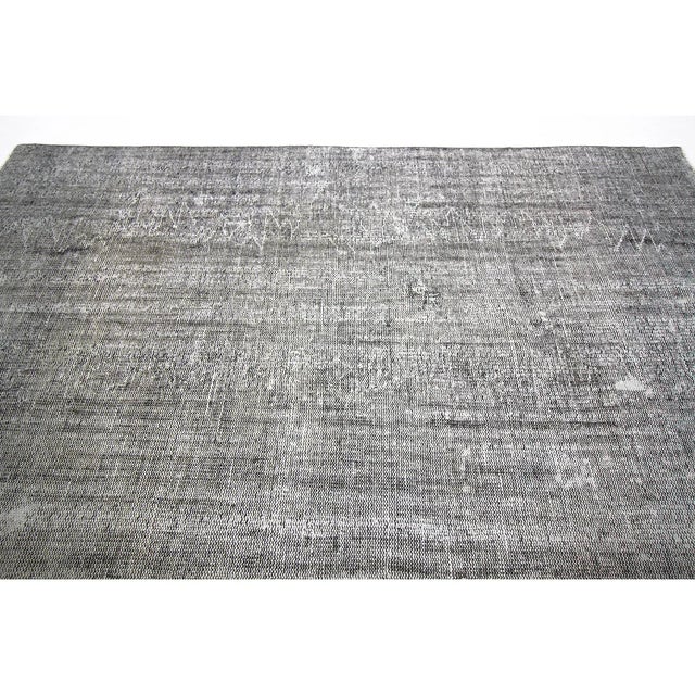 Contemporary 1960s Vintage Gray Overdyed Turkish Rug- 5′5″ × 9′3″ For Sale - Image 3 of 7