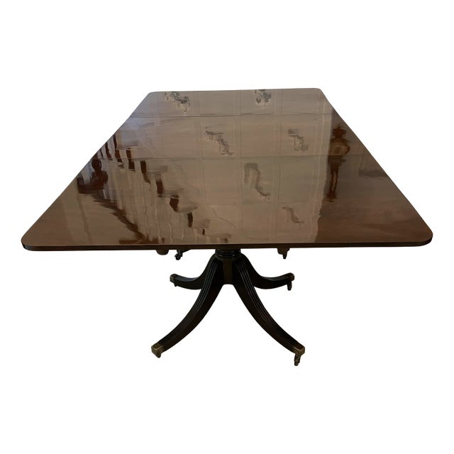 Antique Georgian Dining Table in Mahogany, 1800 For Sale