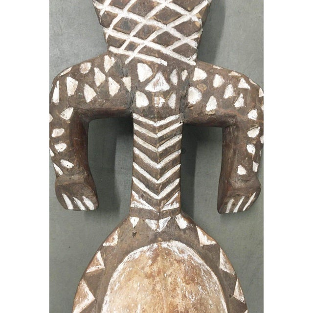 1970s Bobo Nuna/Bwa Crocodile Mask From Burkina Faso - 62" H X 11" W X 9" D For Sale - Image 9 of 15