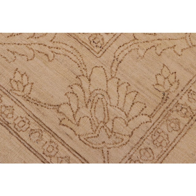 Shabby Chic Ziegler Beige Tan Hand-Knotted Wool Rug - 9'4'' X 12'2'' For Sale - Image 4 of 8
