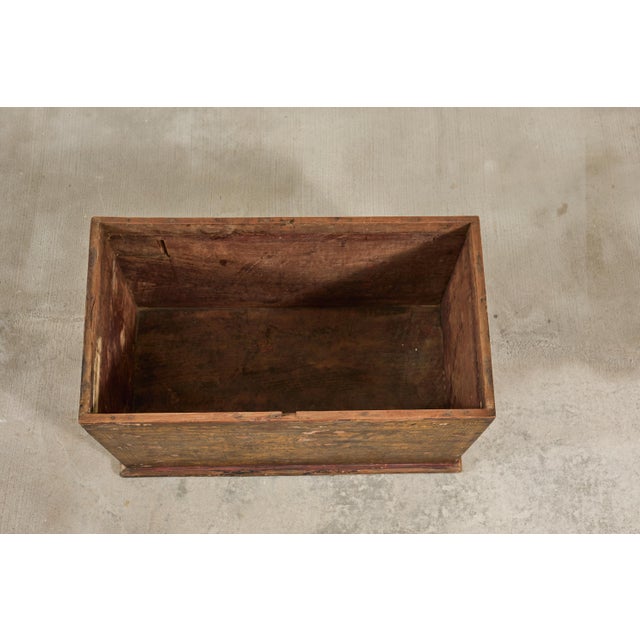 Wood 19th Century Burmese Lacquered Wooden Buddhist Trunk or Chest For Sale - Image 7 of 18