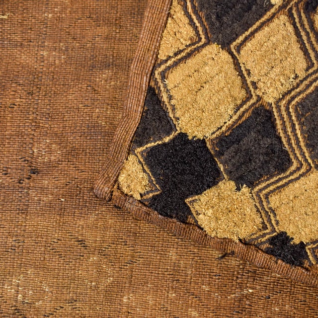 Brown 20th Century Square Kuba Raffia Textile For Sale - Image 8 of 10