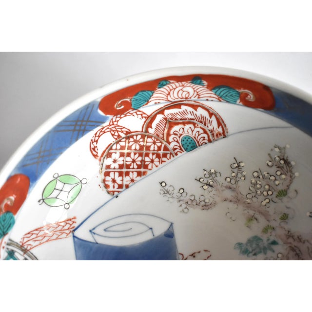 Antique Chinese Export Porcelain Matching Bowls - a Pair For Sale - Image 9 of 13