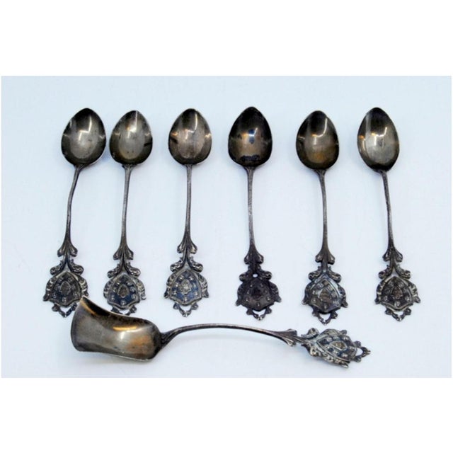Silver Coffee Spoons and Sugar Shovel with Monogram Card Handles, Set of 6, in Very Good conditions. Designed 1890 to 1919...