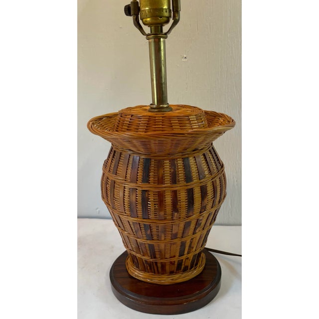 Late 20th Century Vintage Wicker Table Lamp For Sale - Image 5 of 9
