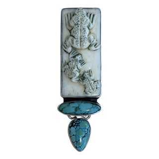 Late 20th Century Amy Kahn Russel Brooch For Sale