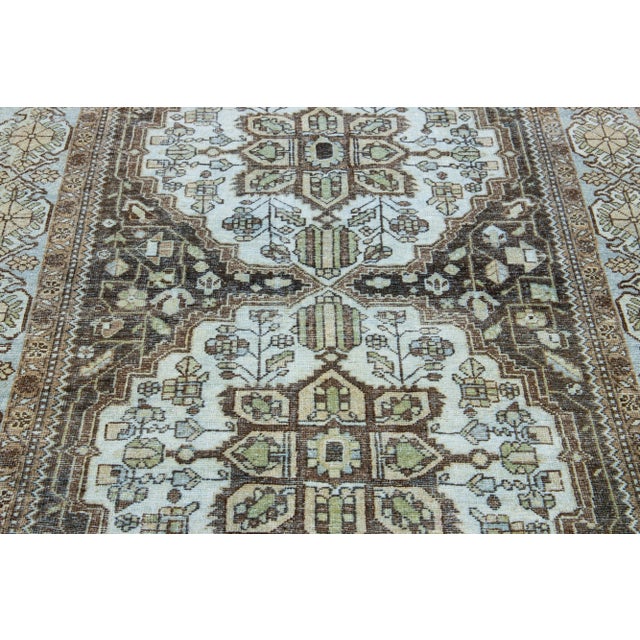 Antique Handmade Mahal Wool Rug With Rosette Design in Brown For Sale - Image 9 of 9