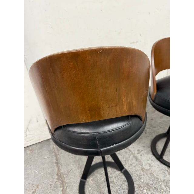 Modern Circa 2013 Edward Barber + Jay Osgerby for Knoll Studio Piton With Back Adjustable Stools, Pair For Sale - Image 3 of 12