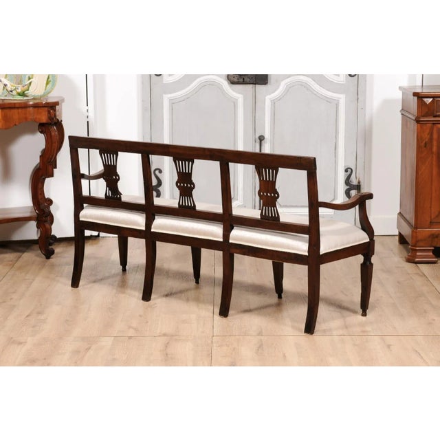 Brown Italian 19th Century Walnut Three-Seater Bench with Carved Splats and Upholstery For Sale - Image 8 of 11