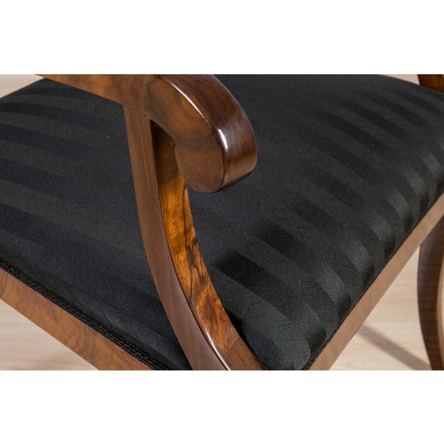 Antique German Biedermeier Armchairs in Walnut, 1800s, Set of 2 For Sale - Image 15 of 16