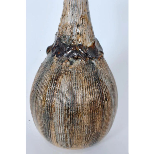 1970s Jean Hastings Earthen Textured Bottle Form Art Studio Pottery Vase For Sale - Image 6 of 12
