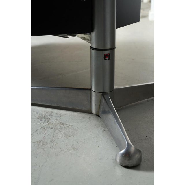 Black Boomerang Executive Desk attributed to Osvaldo Borsani for Tecno, 1960s For Sale - Image 9 of 12