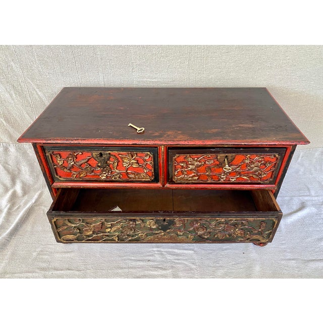 Mid 19th C. Straits Chinese Chest of Drawers For Sale In Los Angeles - Image 6 of 9