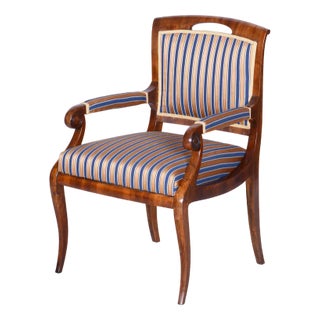 Biedermeier Armchair in Walnut Veneer, Spruce & Oak, 1830s For Sale