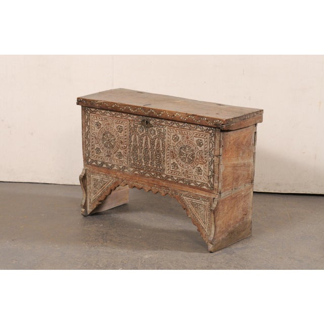 19th Century Moorish Raised Wooden Chest For Sale In Atlanta - Image 6 of 11
