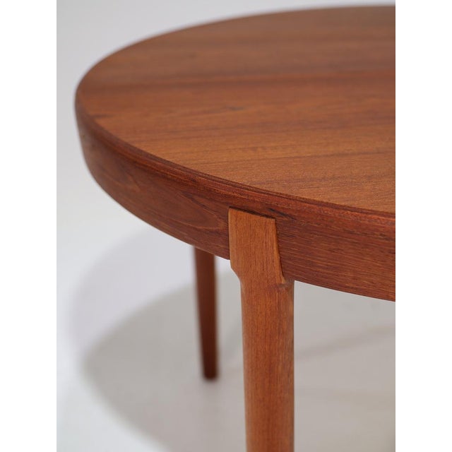 Wood Danish Extendable Round Dining Table in Teak, 1960s For Sale - Image 7 of 18
