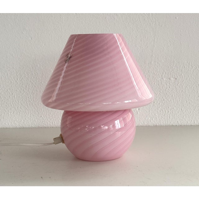 Italian Pink Swirl Murano Glass Mushroom Table Lamp, 1970s For Sale - Image 4 of 14