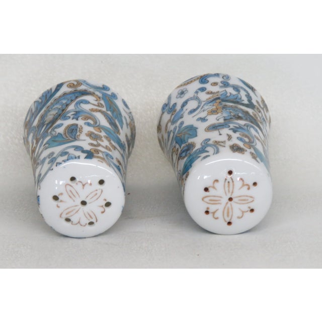 Lefton Lefton Porcelain Blue and White Paisley Salt and Pepper Shakers a Pair For Sale - Image 4 of 10