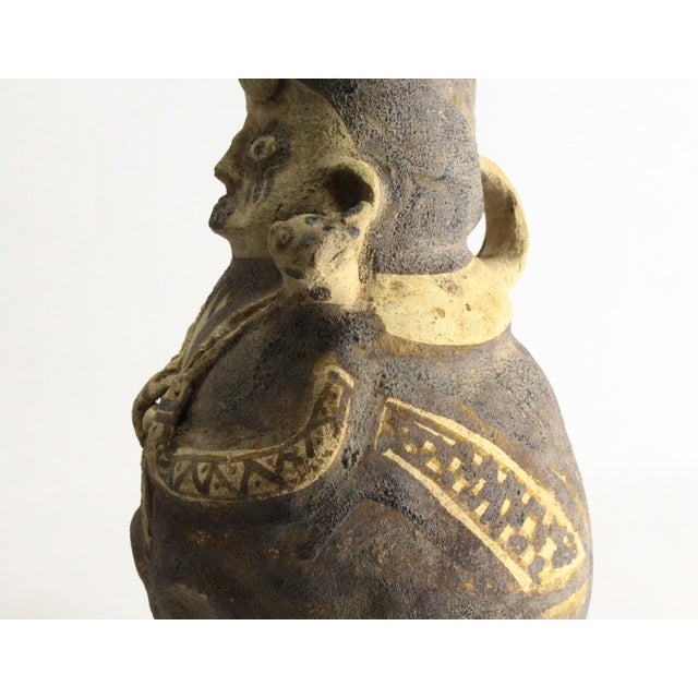 Peruvian Bichrome Figural Effigy Jar of a Hunter With Trophy For Sale - Image 11 of 16