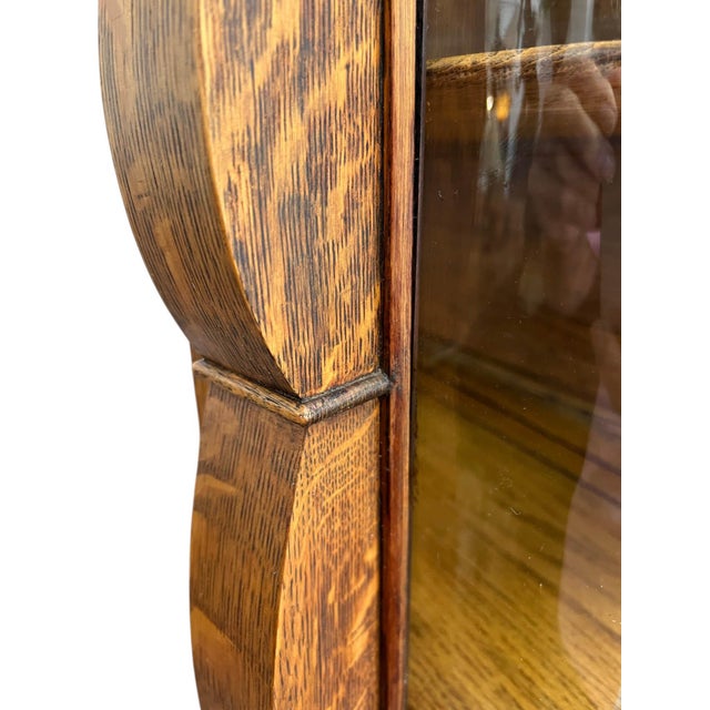 Wood Antique American Tiger Oak Bowfront Curio Cabinet With Bent Glass, C. 1900 For Sale - Image 7 of 13
