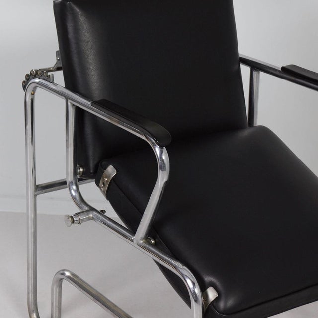 Black Bauhaus Adjustable Barber Chair by F.L. Vollemans & Zonen from Rotterdam, 1930 For Sale - Image 8 of 12