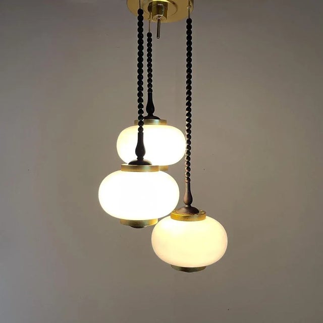 1970s Mid-Century Wood, Milk Glass & Brass Cascade Chandelier, Poland, 1970s For Sale - Image 5 of 13