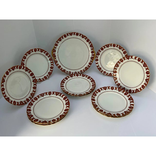 1930s Wm Guerin & Co Limoges Pattern 839 Gold Scalloped Rim Dinner Plates Set of 12- and Handled Cake Plate For Sale - Image 12 of 12