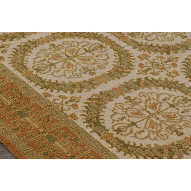 1920s Antique Spanish Rug in Green and Beige With Medallion Pattern | Rug & Kilim For Sale - Image 5 of 8