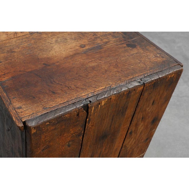 Rustic Oak Cabinet with Geometric Floral Carvings, Belgium , 17th Century For Sale - Image 11 of 13