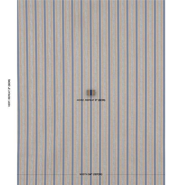 Rotary printed on mid-weight linen, this multi-width, patterned stripe has wonderful depth and nuance. A versatile,...