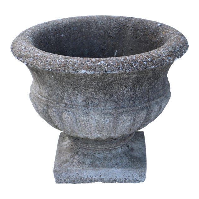 Late 20th Century Neoclassical Style Cast Concrete Garden Urn For Sale
