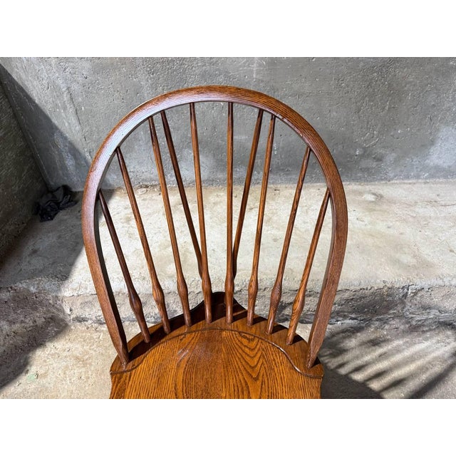 Nichols & Stone Set of 4 Nichols & Stone Brace Back Windsor Style Oak Side Chairs For Sale - Image 4 of 17