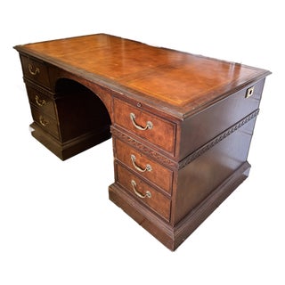 Baker Furniture Traditional Executive Leather Top Partner’s Desk For Sale