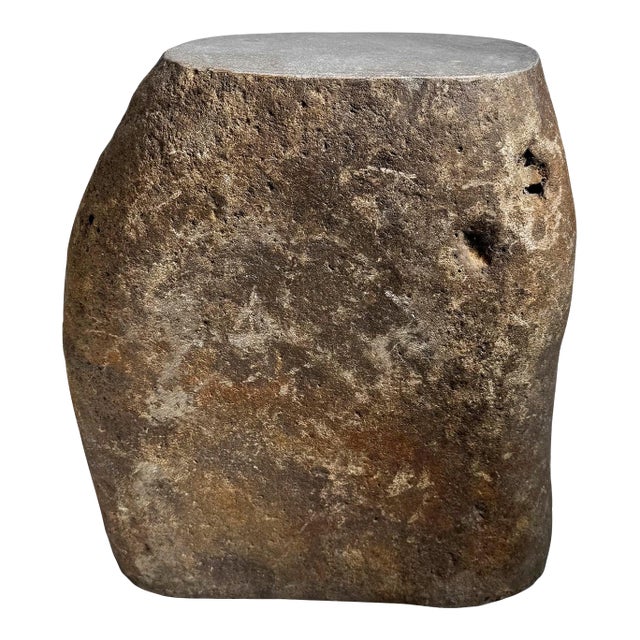 Rustic Vintage Outdoor Boulder Stone Side Table Stool For Sale
