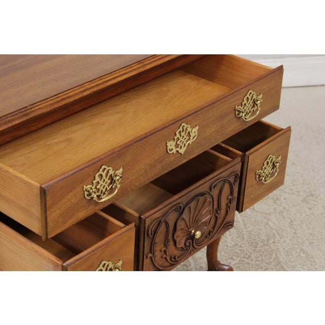 Councill Craftsmen Mahogany Chippendale Style Lowboy For Sale In Philadelphia - Image 6 of 17