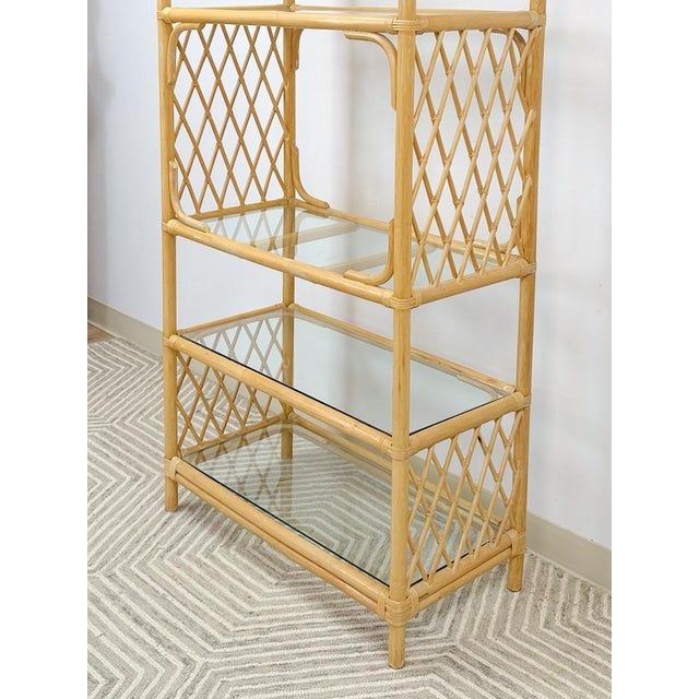 Late 20th Century Vintage Arched Rattan Wicker Bamboo Shelf Hollywood Regency Coastal 5 Shelves For Sale - Image 5 of 15