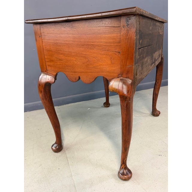George III Walnut Lowboy Dressing Table, English C. 1770 With Boxwood Stringing For Sale - Image 12 of 14