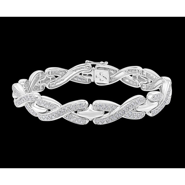 4.5 Carat Diamond Bracelet in 18 Karat White Gold, 38 Grams, Estate For Sale - Image 11 of 18