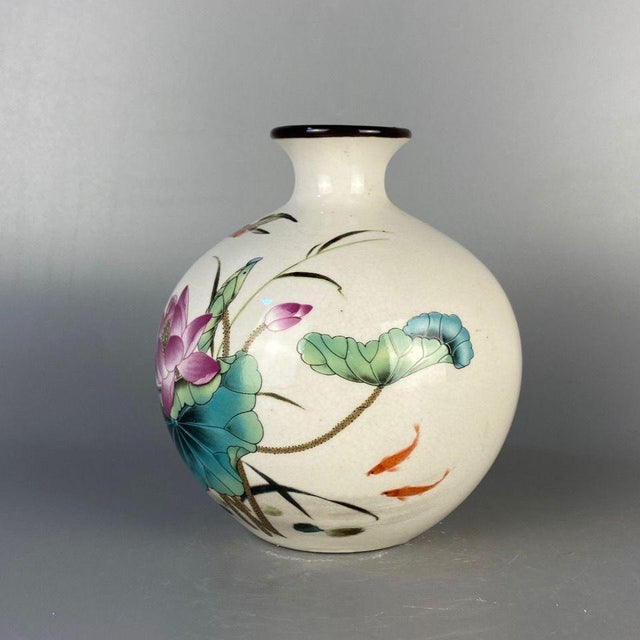 Chinese Vintage Chinese Crackle Glaze Famille Rose "Lotus & Koi" Vase With Stand - 17cm For Sale - Image 3 of 9