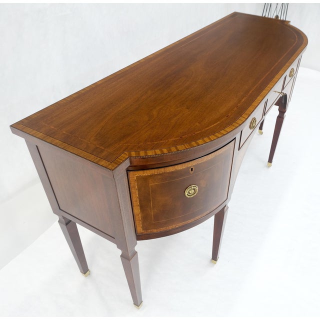 Late 20th Century Baker Mahogany Banded Top Hepplewhite Brass Castors Tapered Legs Sideboard MINT For Sale - Image 5 of 18