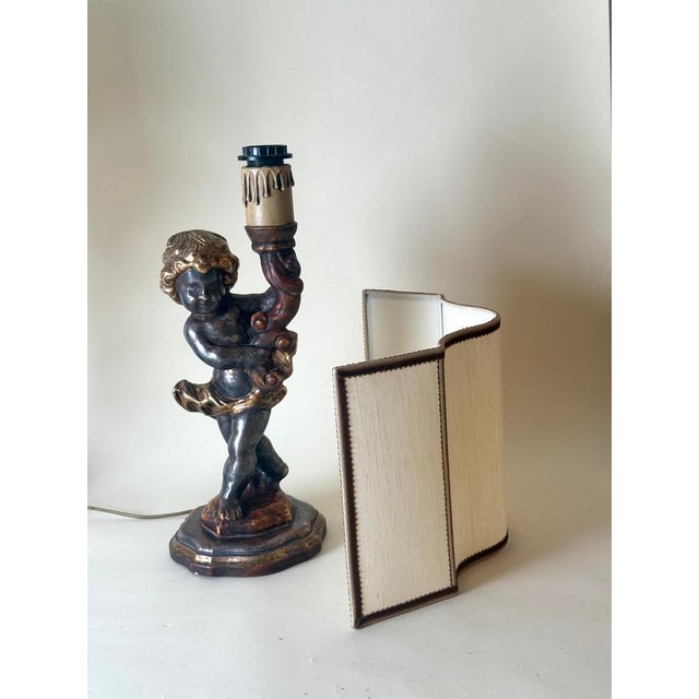 Italian Putti Table Lamps in Giltwood, 1970s, Set of 2 For Sale - Image 14 of 18